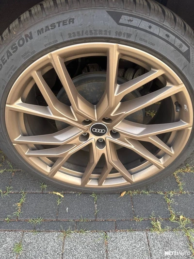 Audi Q4 e-tron 35 e-tron S-line 2022, photo 8/8