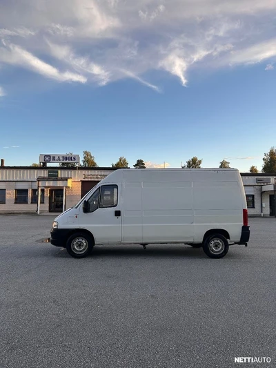 Fiat Ducato Pakettiauto 2004, photo 2/12