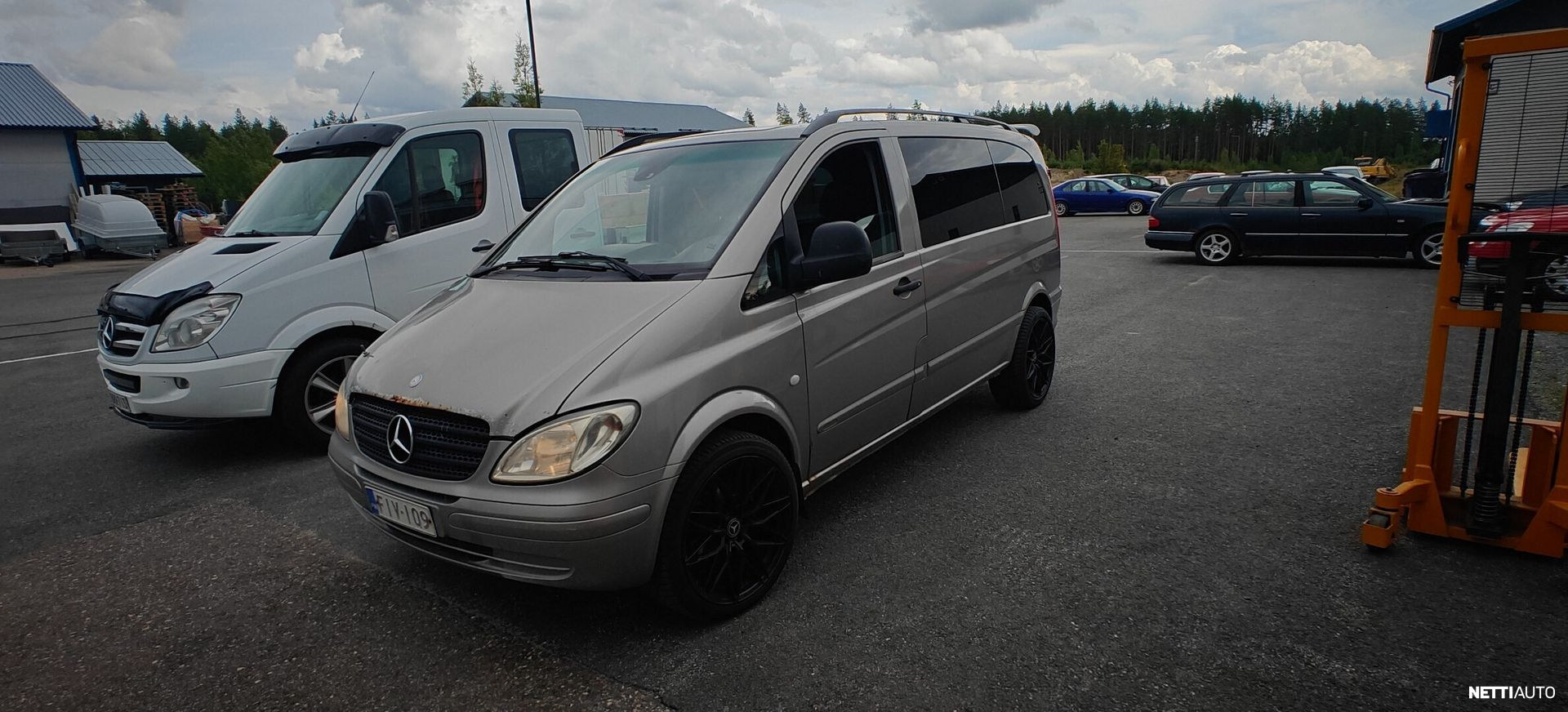 Mercedes-Benz Vito