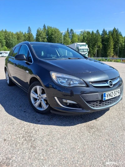 Opel Astra 2013, kuva 7/10