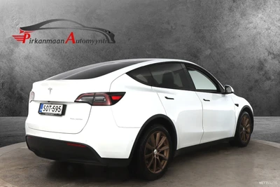 Tesla Model Y Long-Range Dual Motor AWD 2021, photo 3/15