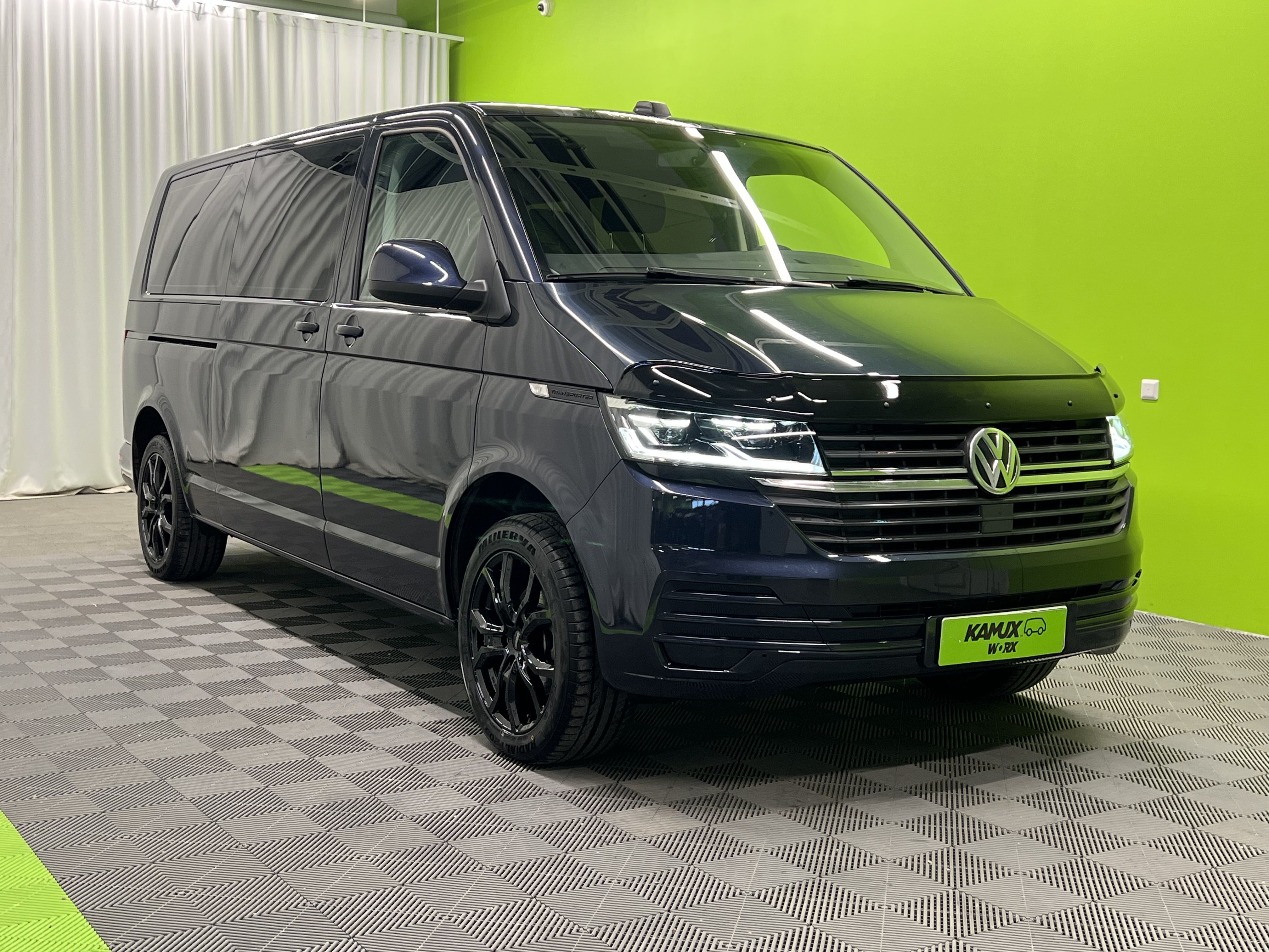 Volkswagen Caravelle Transporter T6.1 2.0 TDI 110kW Kombi 8 -Paikkainen Sis. ALV