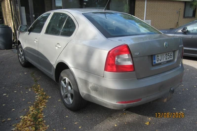Skoda Octavia 1,6 TDI Elegance 2011, photo 4/10