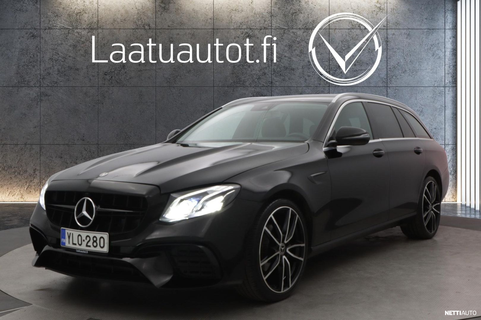 Mercedes-Benz E