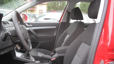 Skoda Octavia 2009, photo 3/4
