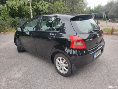 Toyota Yaris 1,3 VVT-i Linea Sol 5ov 2007, kuva 3/22