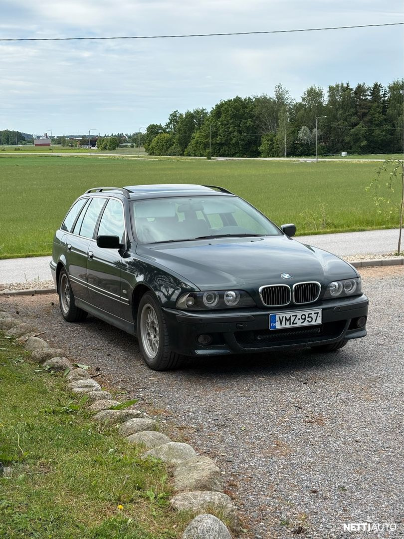 BMW 520