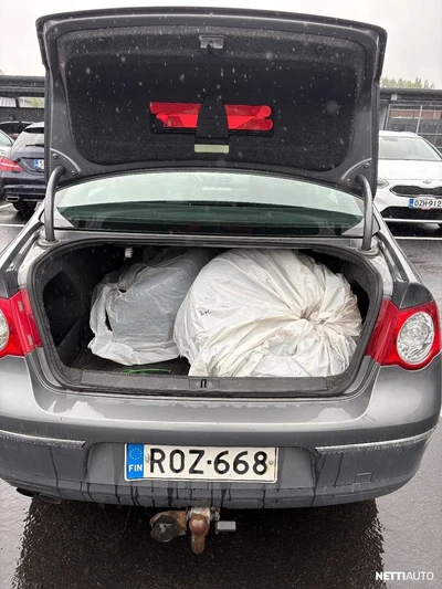 Volkswagen Passat 2005, photo 6/8