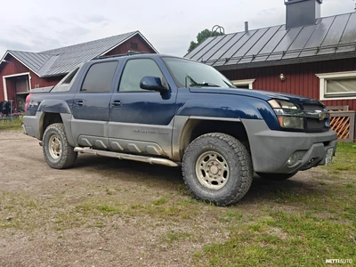 Chevrolet Avalanche 8.1 2500 AWD 2002, kuva 2/14