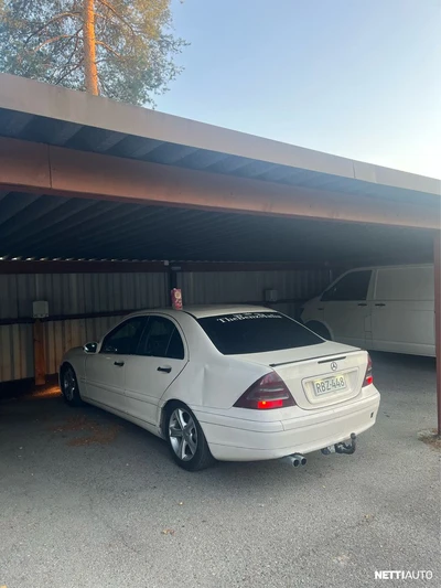 Mercedes-Benz C 180 2000, kuva 3/5