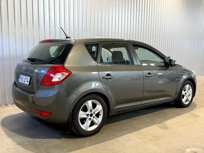 Kia Ceed 1,6 ISG Active 5D EcoDynamics 2011, kuva 2/18