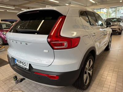 Volvo XC40 2022, photo 3/14