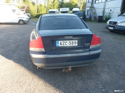 Volvo S60 2001, photo 4/9