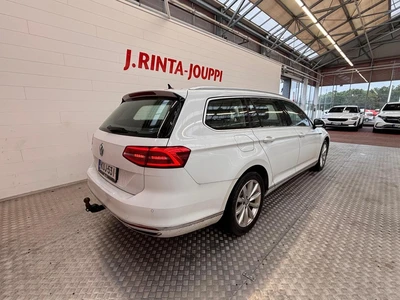 Volkswagen Passat 2018, photo 3/15