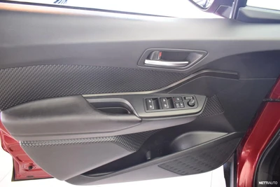 Toyota C-HR 1,8 Hybrid Active 2018, photo 7/10