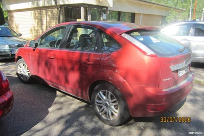 Ford Focus 1,6 100hv Ghia M5 5-ovinen 2009, photo 2/10