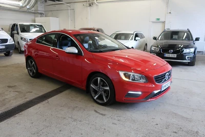 Volvo S60 T3 Business R-Design aut 2014, photo 1/44