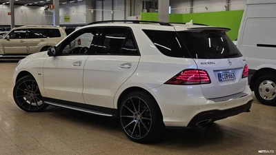 Mercedes-Benz GLE 2016, kuva 4/11