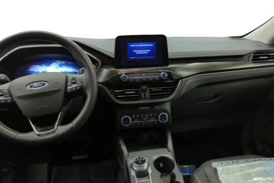 Ford Kuga 2022, kuva 3/6