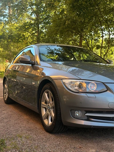BMW 325 2010, kuva 2/24