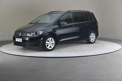Volkswagen Touran 2022, photo 1/10