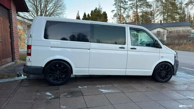 Volkswagen Transporter 2010, photo 6/17