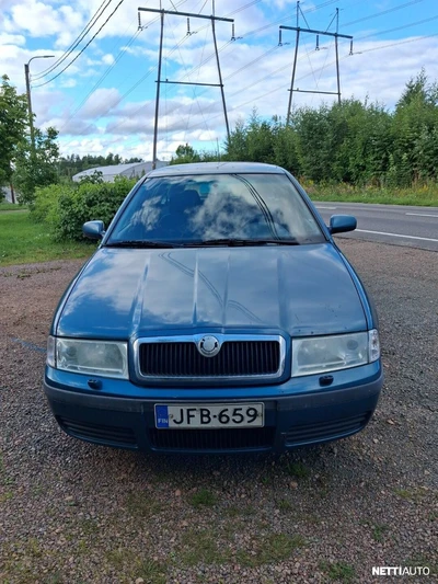 Skoda Octavia 1.6 octavia combi 2003, kuva 1/9