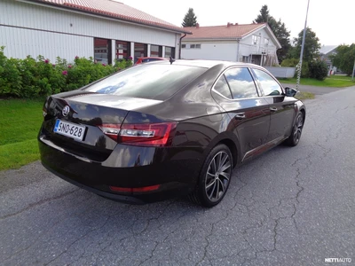 Skoda Superb 2016, kuva 5/29