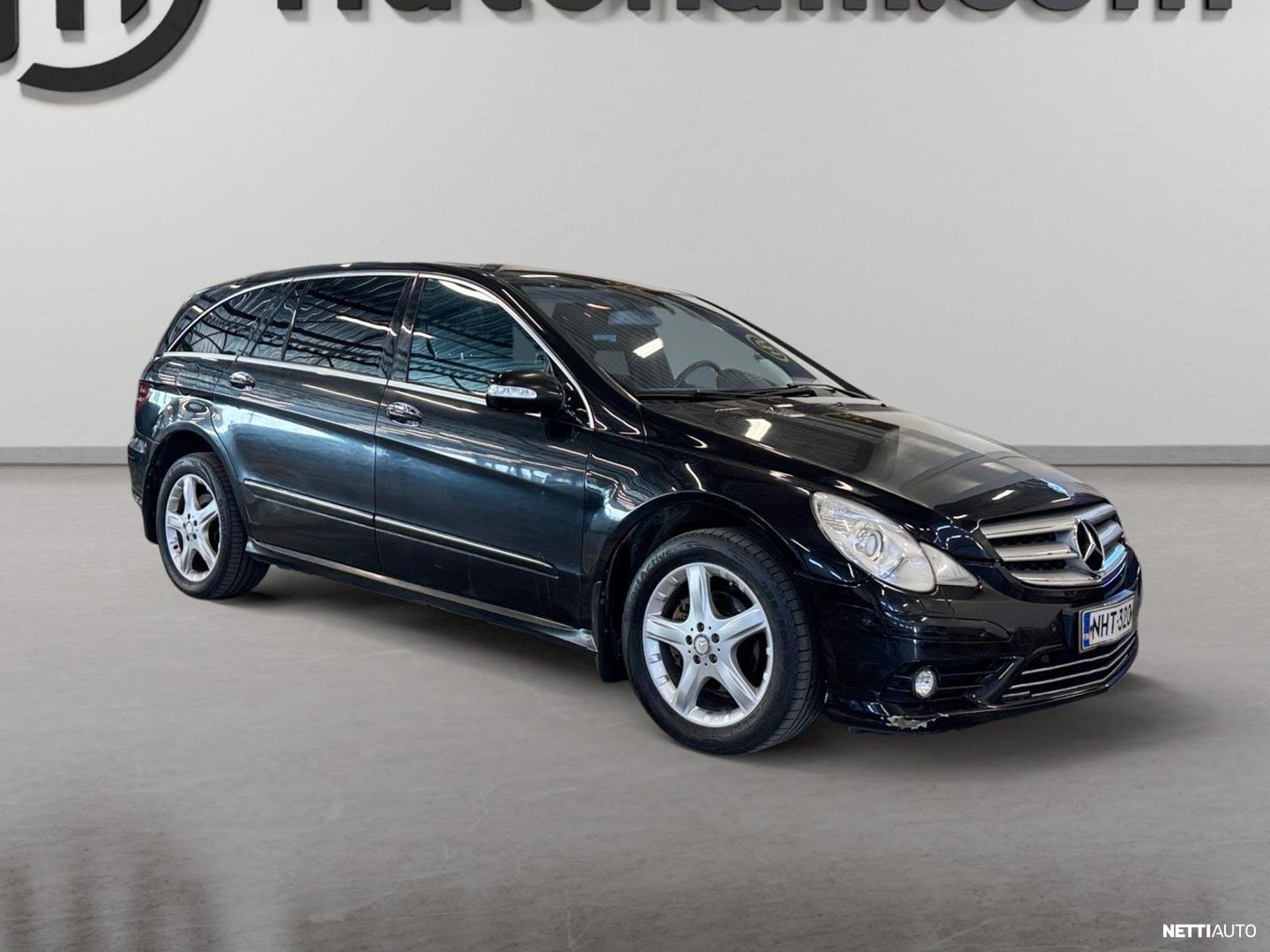 Mercedes-Benz R