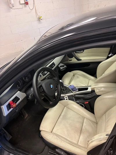 BMW 330 2007, kuva 3/6