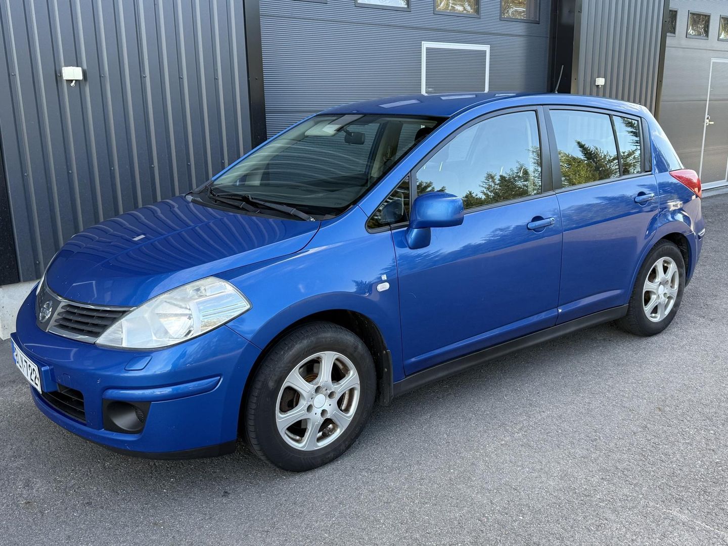 Nissan Tiida