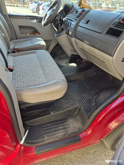 Volkswagen Transporter 2012, photo 7/24