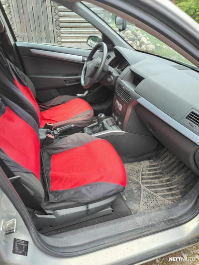 Opel Astra Hatcback 2005, kuva 6/7