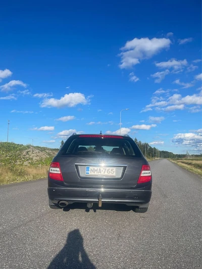 Mercedes-Benz C 220 CDI BE T 2010, kuva 5/11