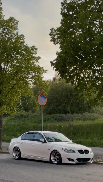 BMW 520 2009, kuva 6/7