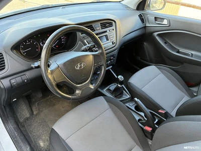 Hyundai i20 1,2 5MT ISG Classic 2017, kuva 5/10