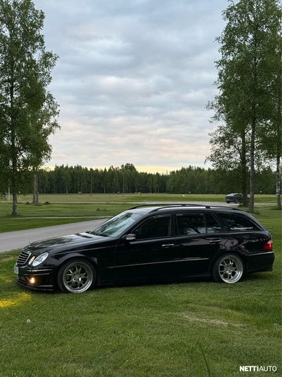 Mercedes-Benz 320 s211 2004, kuva 1/9