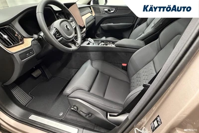 Volvo XC60 2027, photo 4/10