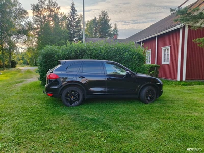 Porsche Cayenne 958 3.0 Diesel 2011, kuva 3/12