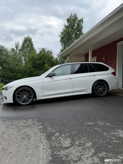 BMW 330 2013, kuva 3/8