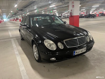 Mercedes-Benz E 240 2004, photo 1/10