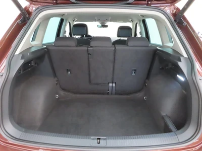 Volkswagen Tiguan 2022, photo 5/10
