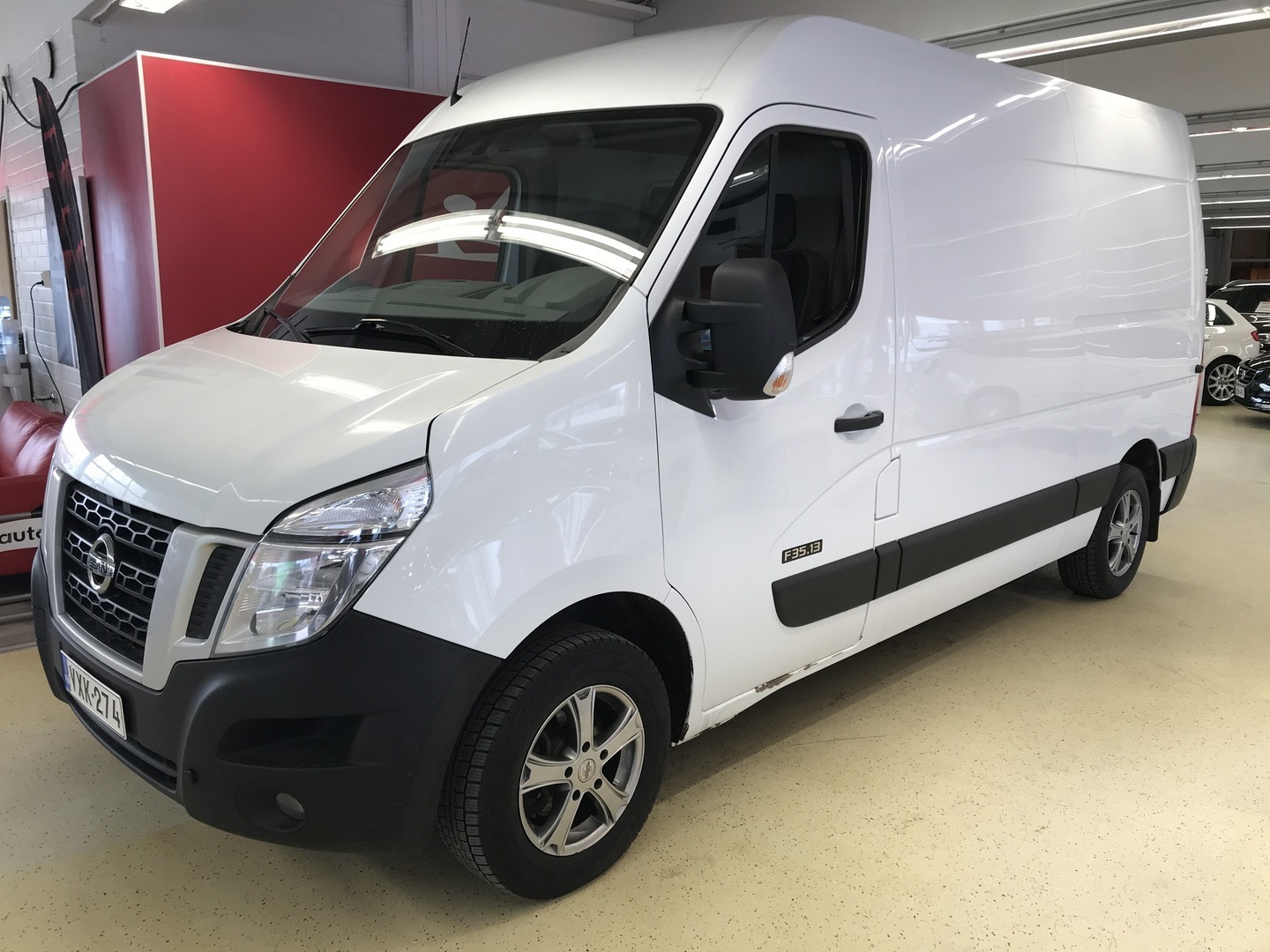 Nissan NV400