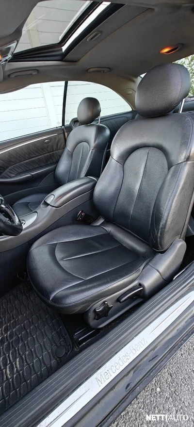 Mercedes-Benz CLK 2004, photo 5/6