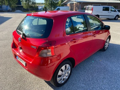 Toyota Yaris 1,3 VVT-i Linea Sol 5ov 2006, kuva 4/12