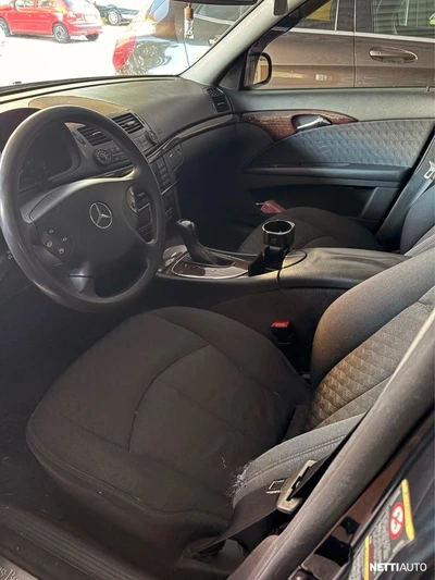 Mercedes-Benz 200 2005, photo 3/3