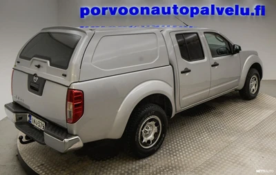 Nissan Navara 2015, photo 4/18