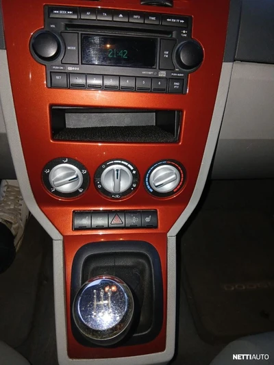 Dodge Caliber 2006, kuva 5/9