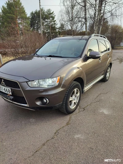 Mitsubishi Outlander 2011, kuva 5/22