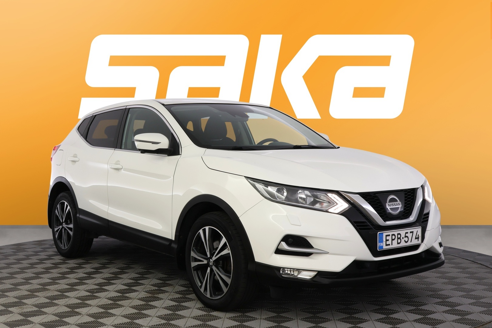 Nissan Qashqai DIG-T 115 N-Connecta 2WD 6M/T